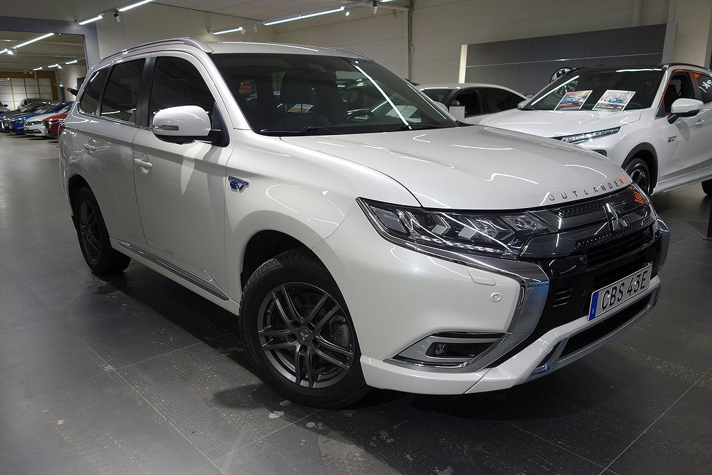 Mitsubishi Outlander Business X PHEV 224hk Aut AWD - BACKKAMERA