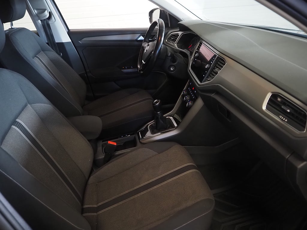 Volkswagen T-Roc 1.0 TSI 116hk Dragkrok Backkamera 2020