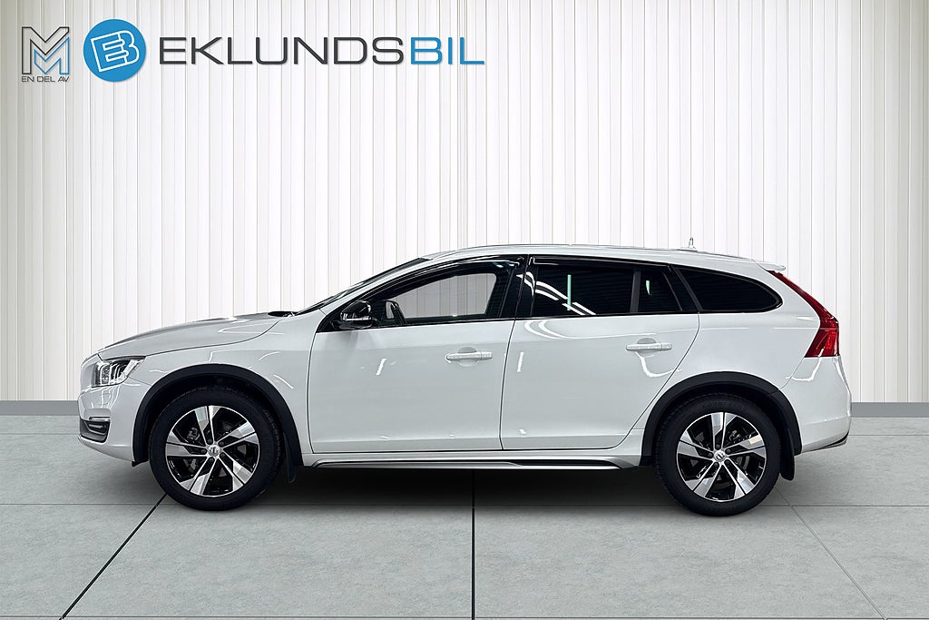 Volvo V60 Cross Country 2017