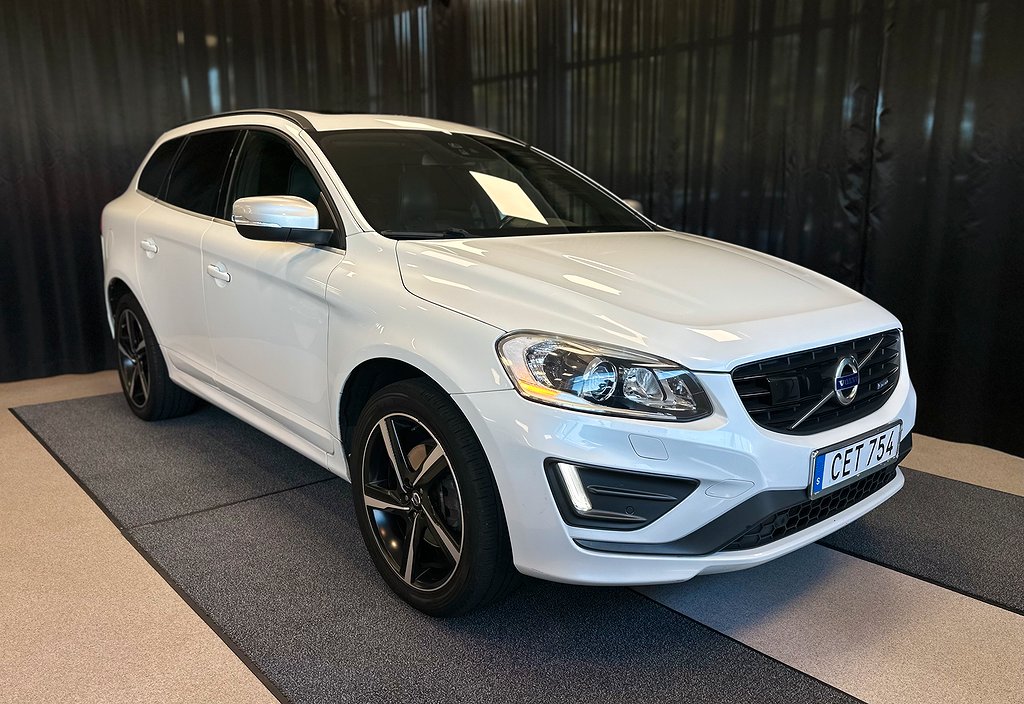 Volvo XC60 D5|Polestar|AWD|R-Design|Pano|Värm|Drag|PDC|Adaptiv