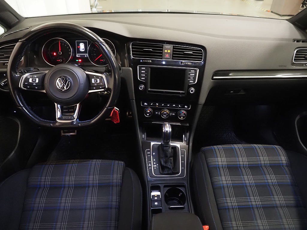 Volkswagen Golf GTE 1.4 TSI Plug-in 204hk Drag Backkamera 2016