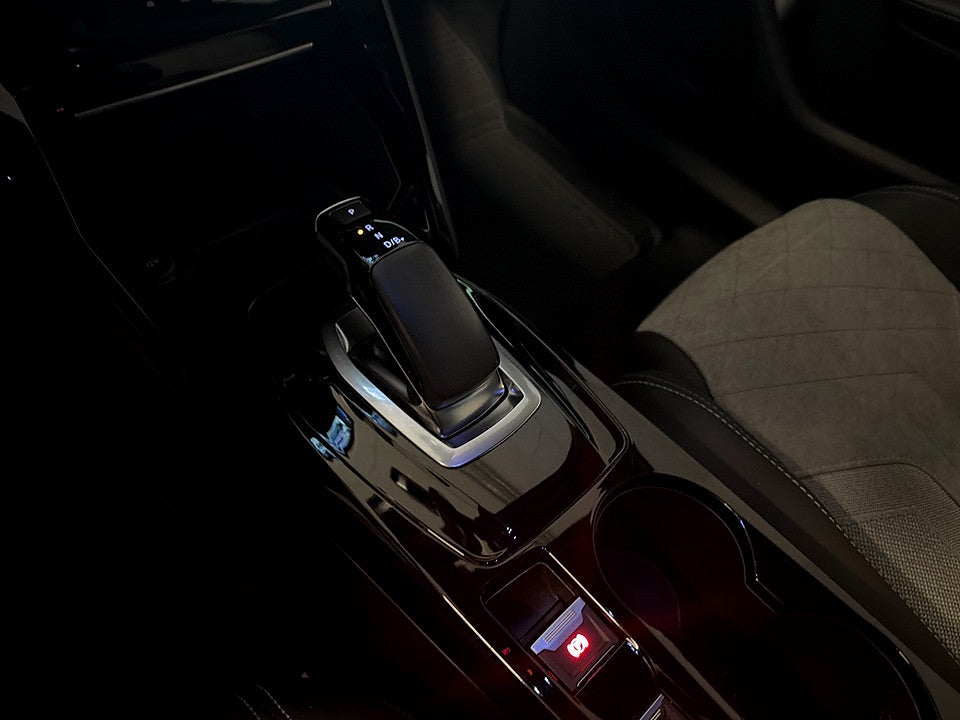 Bild på Peugeot E-2008 GT Pack 50kWh 136hk Aut B-KAMERA CARPLAY
