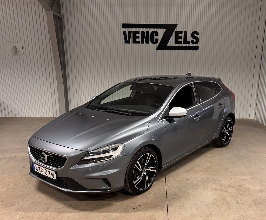 Volvo V40 D3 Automat R-Design Backkamera GPS Värmare VOC Dragkrok