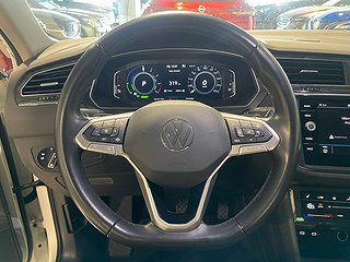 SUV Volkswagen Tiguan 15 av 27
