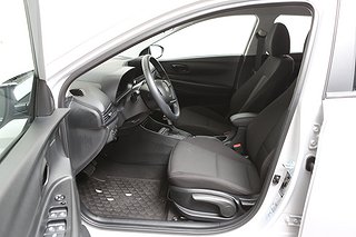 Halvkombi Hyundai i20 5 av 22