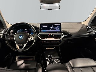 BMW X3 PLUG-IN xDrive30e Aut MOMS Drag Navi Kamera S&V-däck