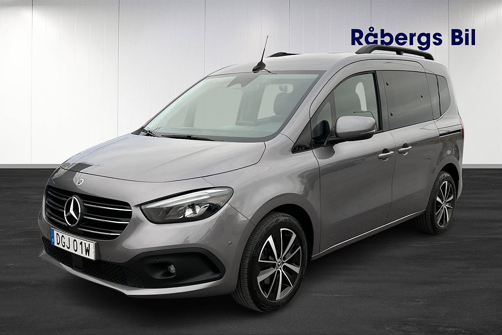 Mercedes-Benz T 180 d DCT Style Edition / Dragkrok