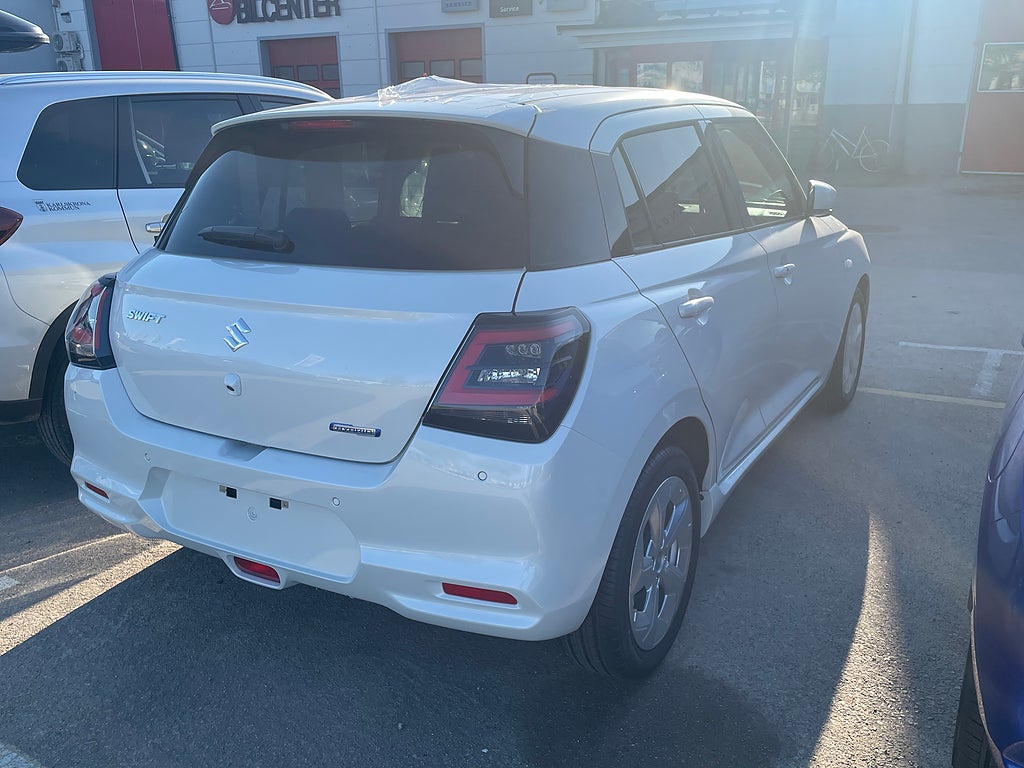 Suzuki Swift 1.2 82 hk Hybrid Select CVT