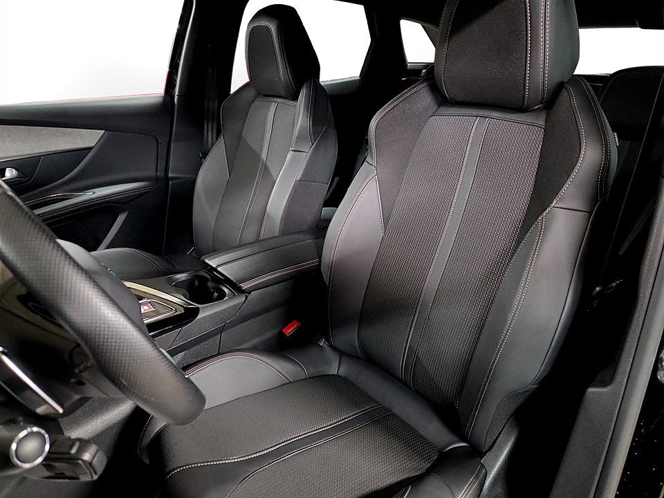 Bild på Peugeot 3008 GT 1.2 PT 130hk Aut - B-KAMERA, CARPLAY