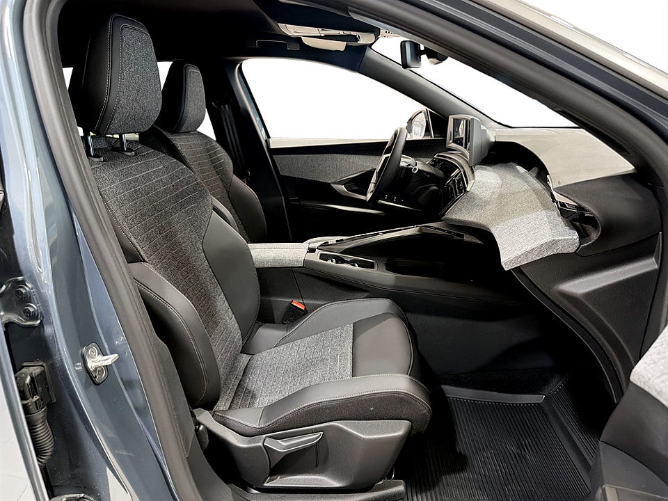 Bild på Peugeot 5008 Allure Hybrid - KAMPANJ! PRIVATLEASA FRÅN 24 MÅN