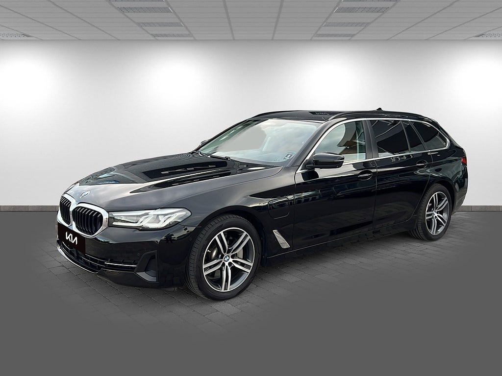 BMW 530e xDrive Touring Steptronic Drag/360Kamera/Skinn/Vhjul