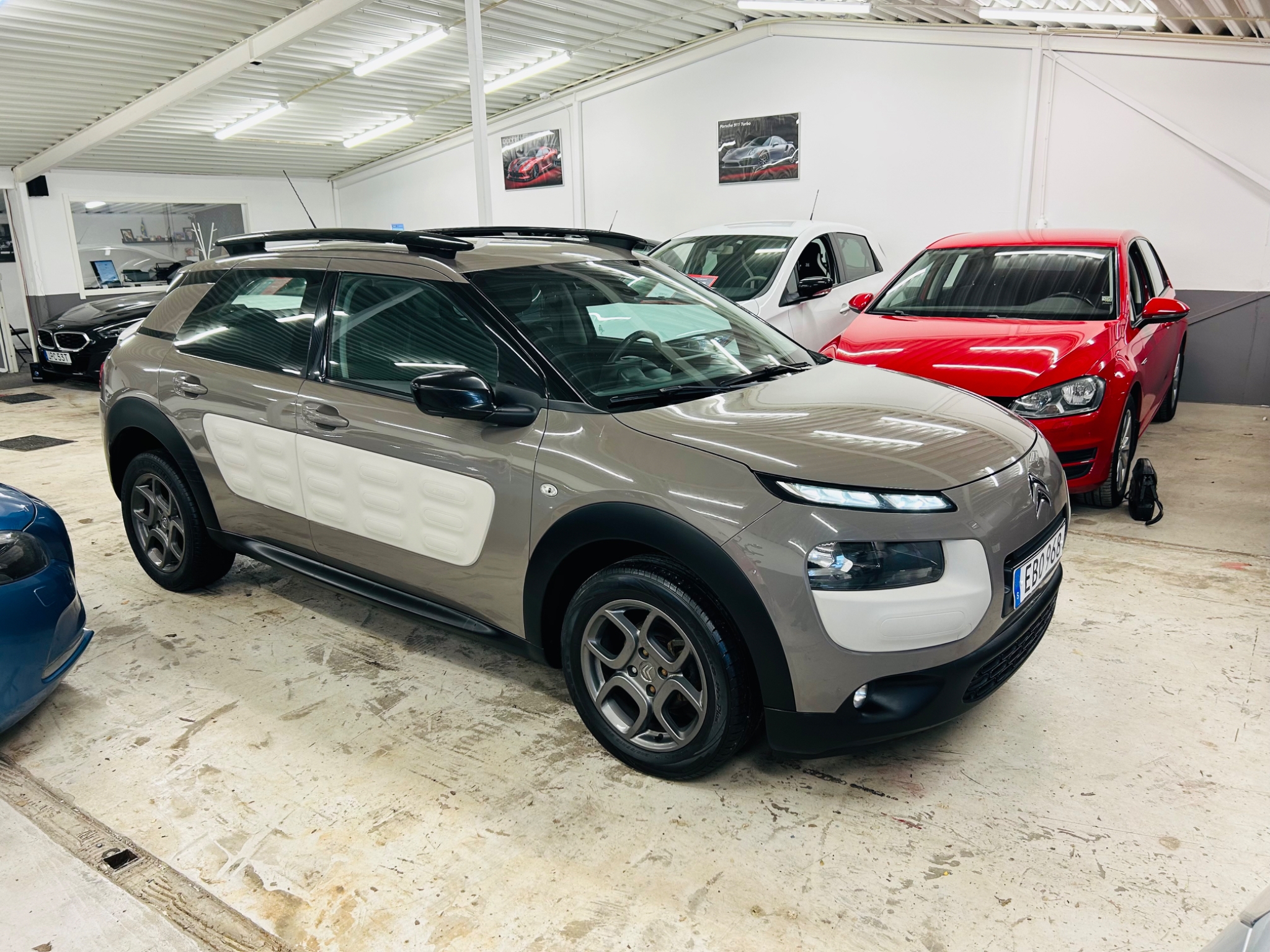 Citroen C4 Cactus 2014, kuva 3/45