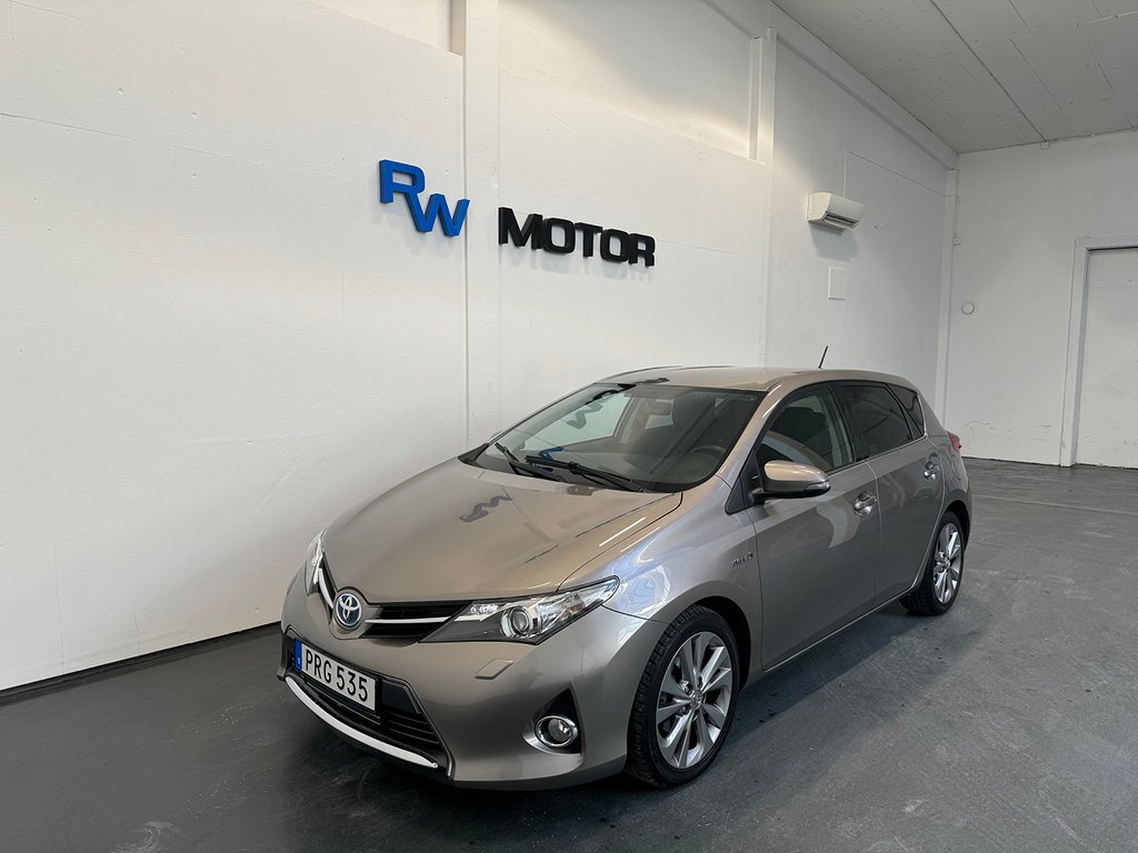 Toyota Auris Hybrid e-CVT 136hk Edition 50 B-kamera Navi