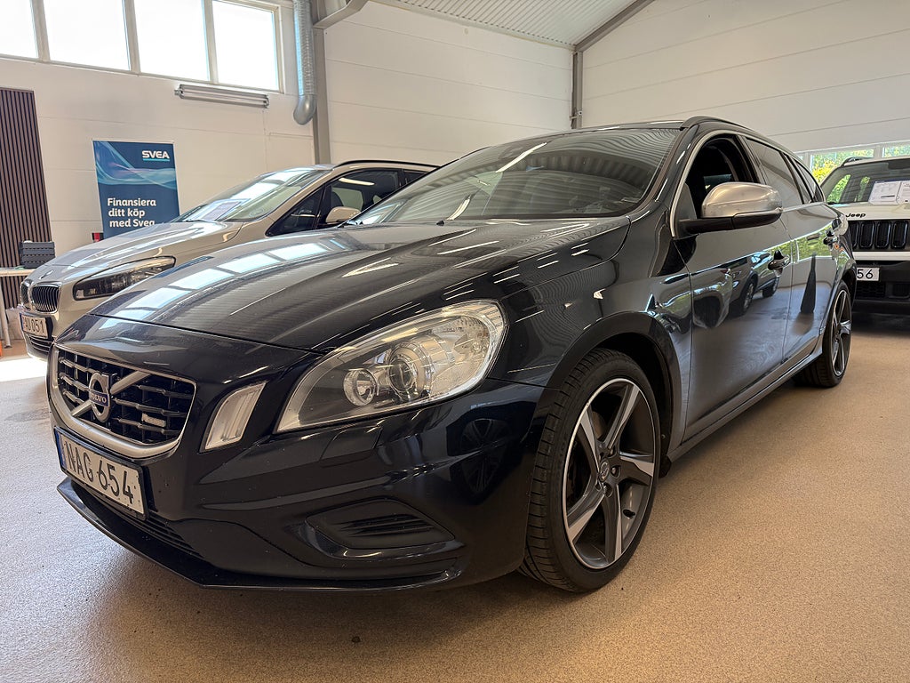 Volvo V60 D4 R-Design / Ränta 3,45 % /
