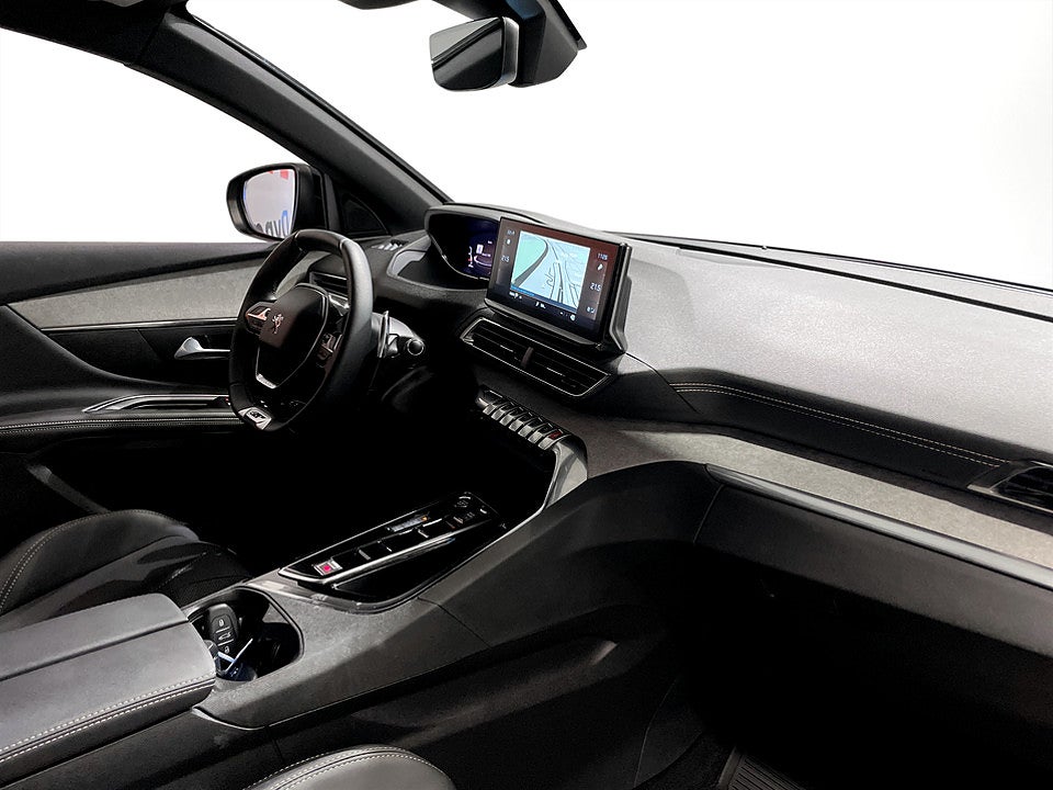 Bild på Peugeot 5008 GT 1.2 PT 130hk Aut 7-SITS B-KAMERA