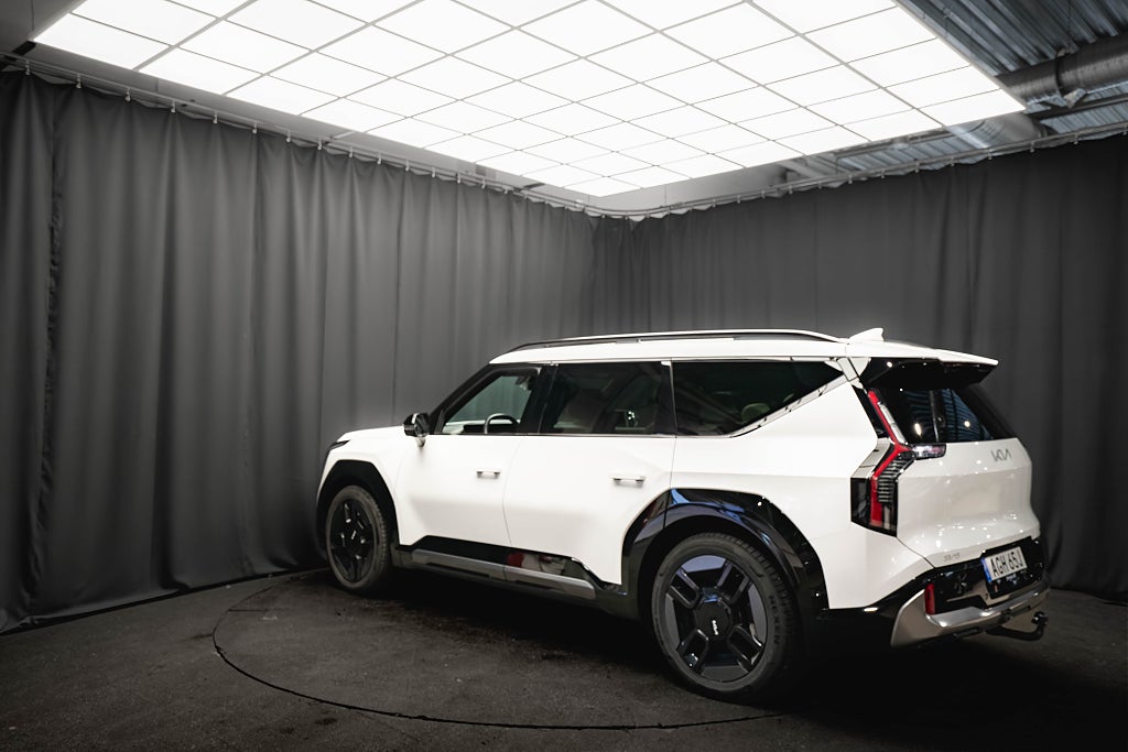 Kia EV9 AWD GT-Line 7-sits DRAG PANO 360° HUD 98.1%SoH MOMS