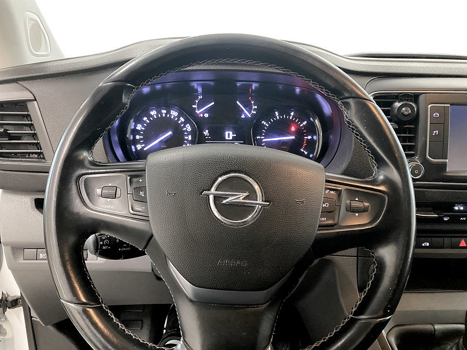 Bild på Opel Vivaro Premium 2.0 120hk L3 - B-KAMERA, CARPLAY