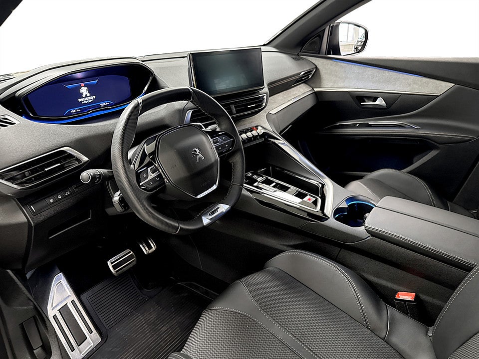 Bild på Peugeot 5008 GT Black Pack 1.2 PT 130hk Aut KAMPANJ BRÄNSLE INGÅR