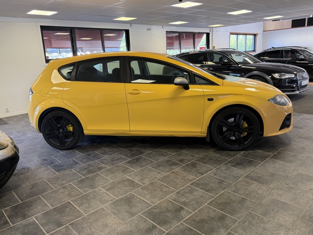 Seat Leon León FR 2.0 TFSI 2007, kuva 4/40