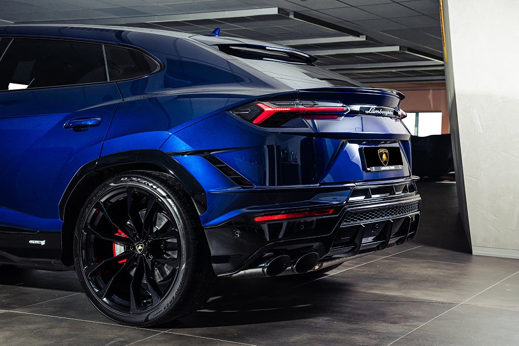 Gallery image 13 of 18