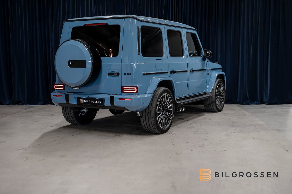 Mercedes-Benz G63 AMG Superior Kolfiber Active Ride China Blue MY27 MOMS