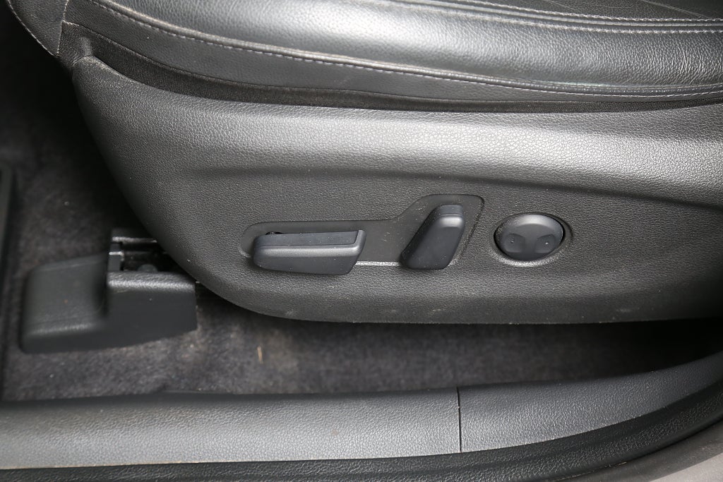 Hyundai Tucson 1,6 T-GDI 177hk Premium AWD Pano Skinn 360°-kamera Drag 2019