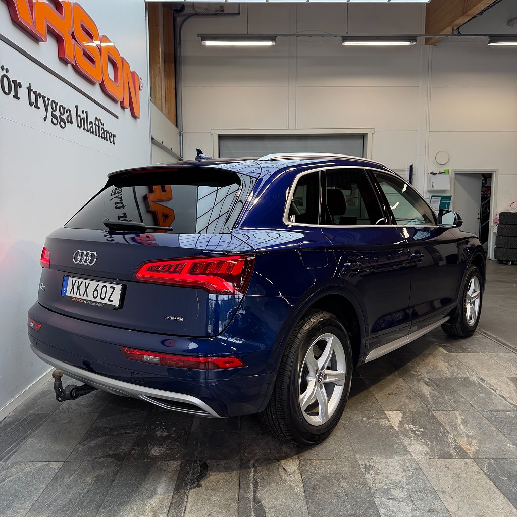 Audi Q5 40 TDI Quattro S Tronic Bang & Olufsen Carplay Värmare
