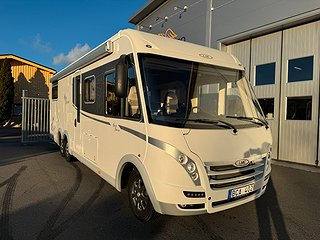 Husbil-integrerad LMC Grand Explorer I800 AUT 180HK 24 av 27