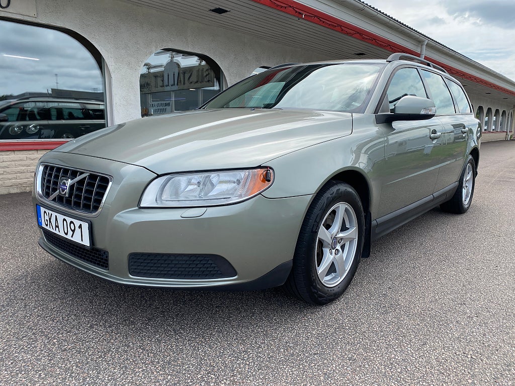 Volvo V70 2.4D 6-vxl *SÅLD* Kinetic Diesel Toppskick!