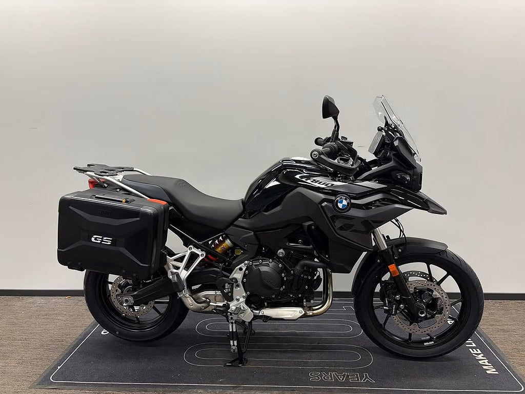 BMW F800GS Triple Black KAMPANJ Vario Sidoväskor ingår & 5års garant