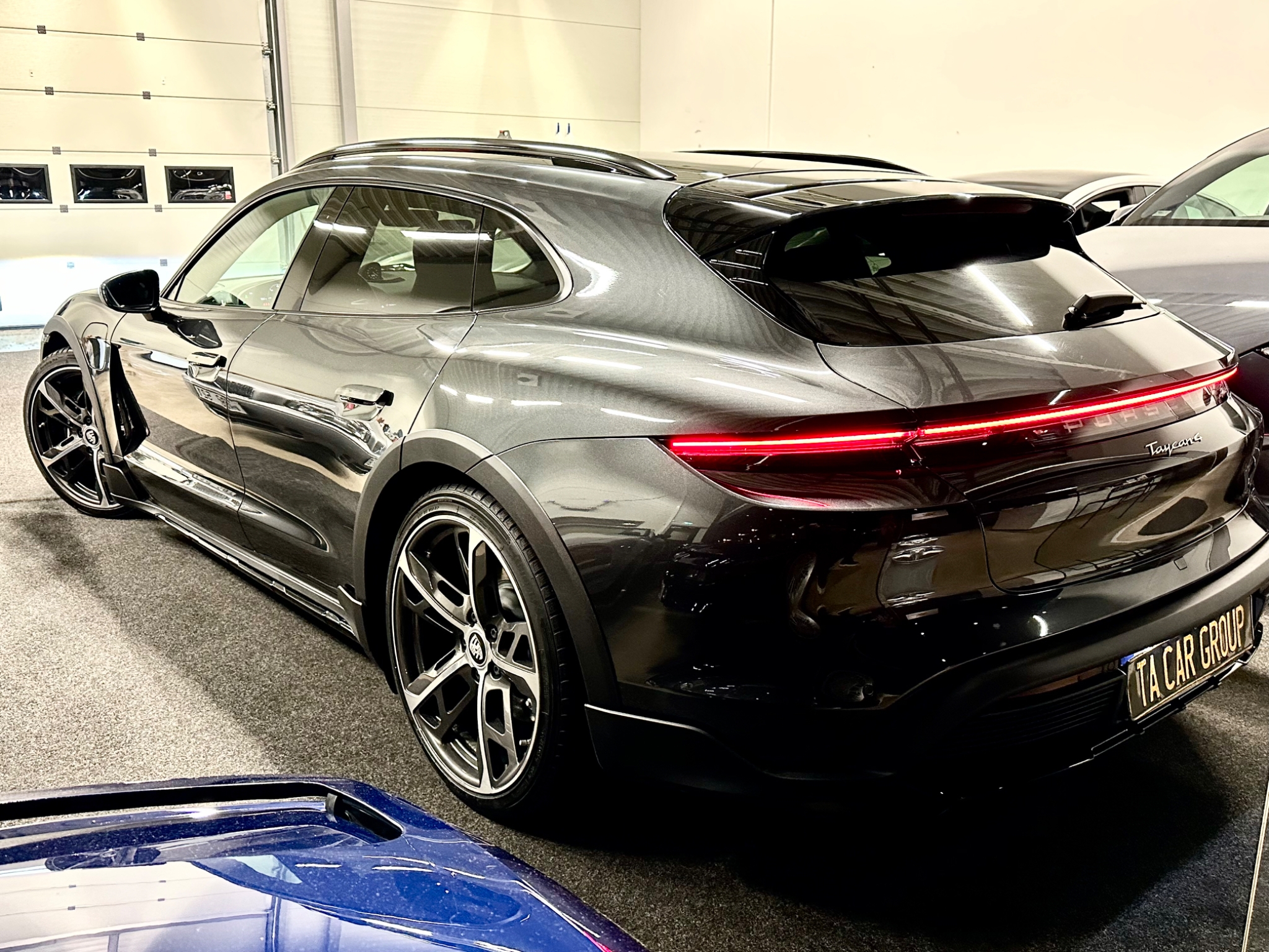 Porsche Taycan 4 CT DD+ 476HK 2021, bild 6/47