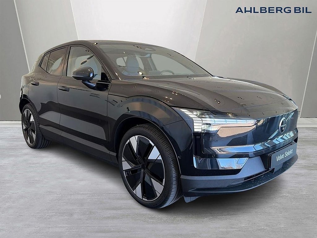 Volvo EX30 Twin Motor Performance Ultra ? Parkeringskamer...