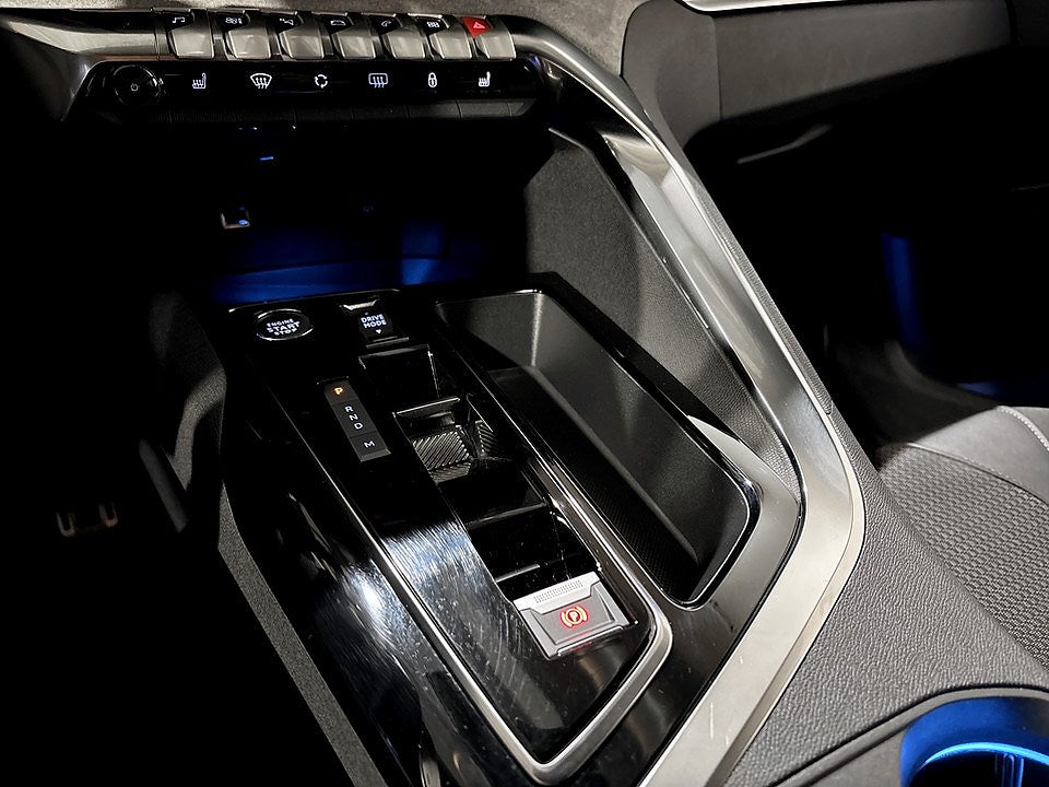 Bild på Peugeot 5008 GT 1.2 PT 130hk Aut - B-KAMERA, CARPLAY