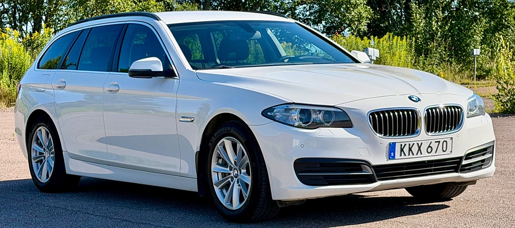 BMW 520d Touring Steptronic Euro 6 Endast 14 279 Mil! 