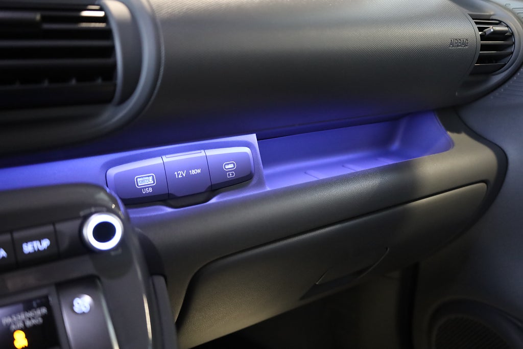 Hyundai Inster Cross Long Range Navi Kamera Leasbar CarPlay 2025