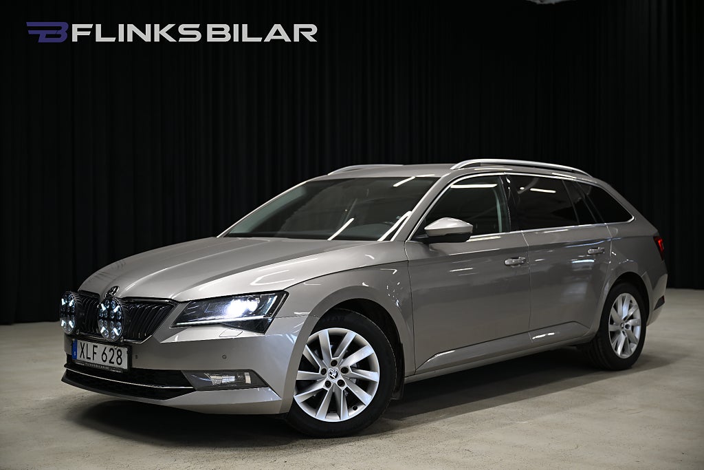 Skoda Superb Kombi 2.0 TDI 4x4 150HK Style|Drag|M/K-Värmare|SeUtr!
