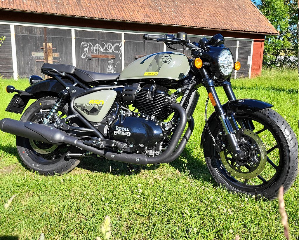 Royal Enfield Shotgun 650