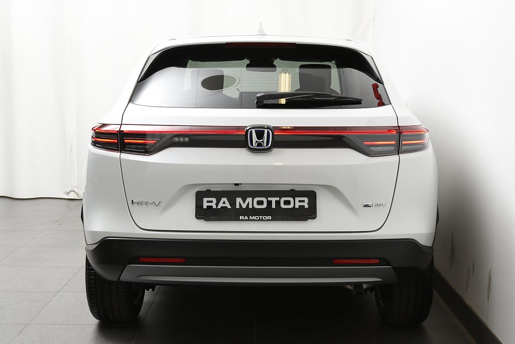 Honda HR-V FullHybrid Elegance i LAGER +5 År Service&Garanti 2025
