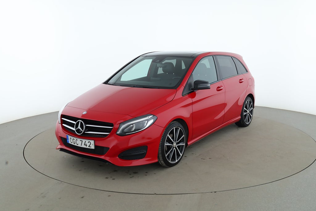 Mercedes-Benz B Panorama, Backkamera, Dragkrok