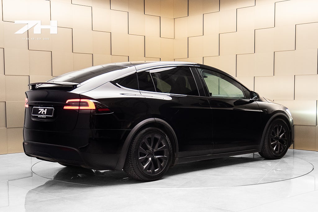 Tesla Model X Plaid / Uppdaterad Autopilot / 6-sits / Drag