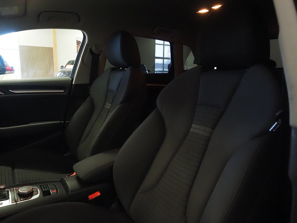 Audi A3 SB TDI 150hk S-Tronic | Adaptiv farth | Side Assist | 2014