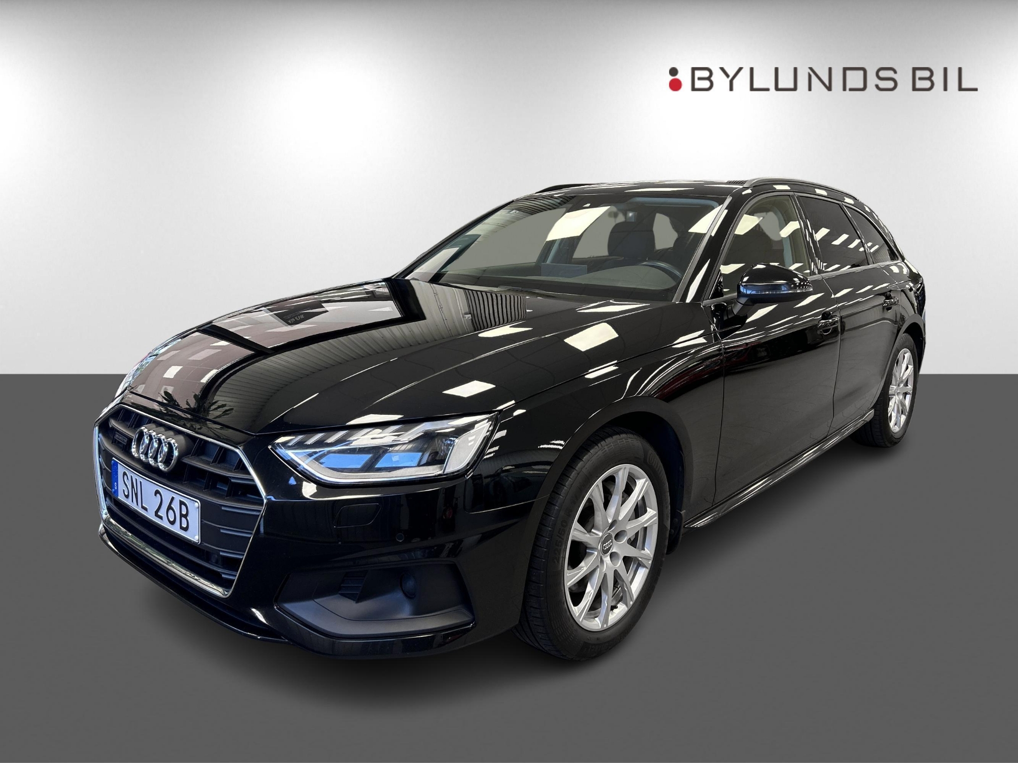Audi A4 2020, bild 2/10