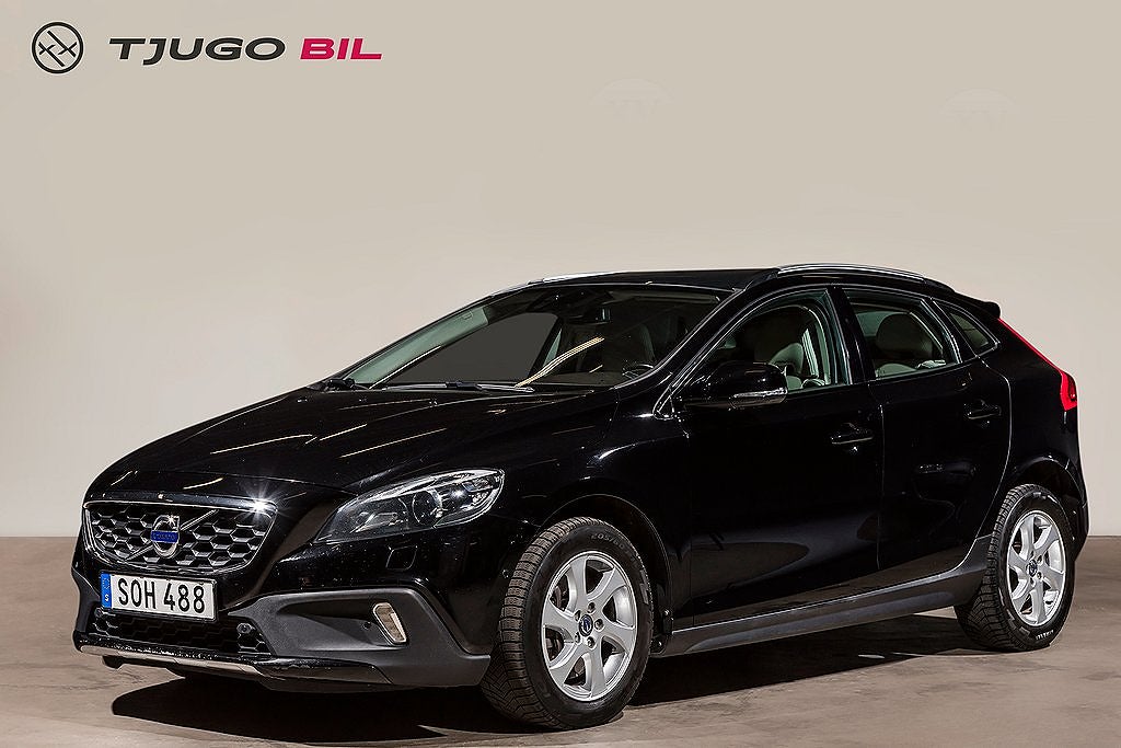 Volvo V40 Cross Country D3 / Summum / Business Edition Pro / Panorama / GPS
