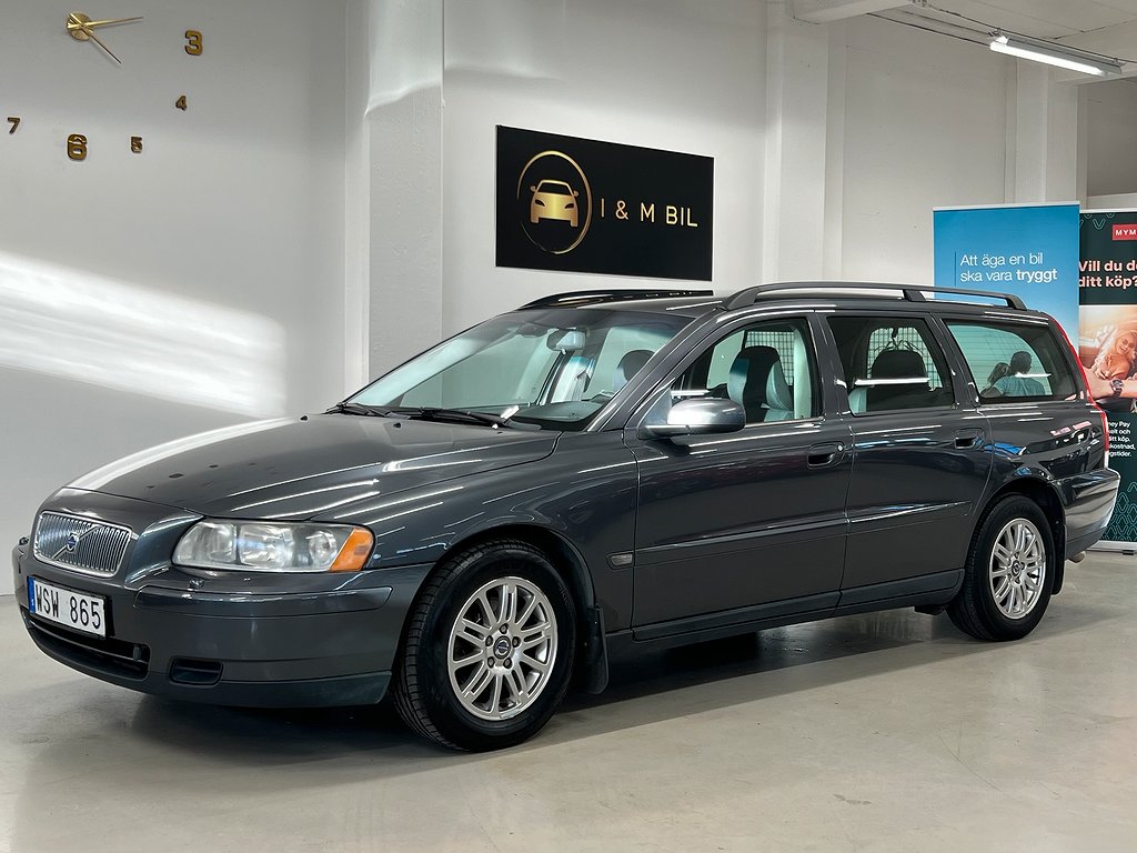 Volvo V70 2.4 Business/ Dragkrok/ Nybesiktad/ 