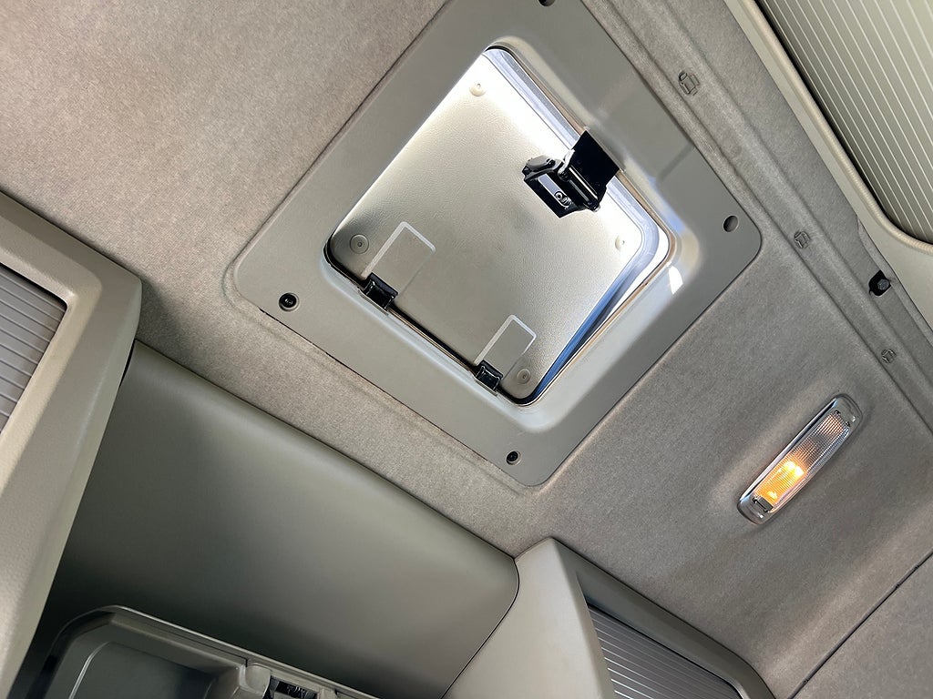 Volvo FM 410 6x2 Skåpbil, Öppningsbarsida, Bussbygg, Värmare