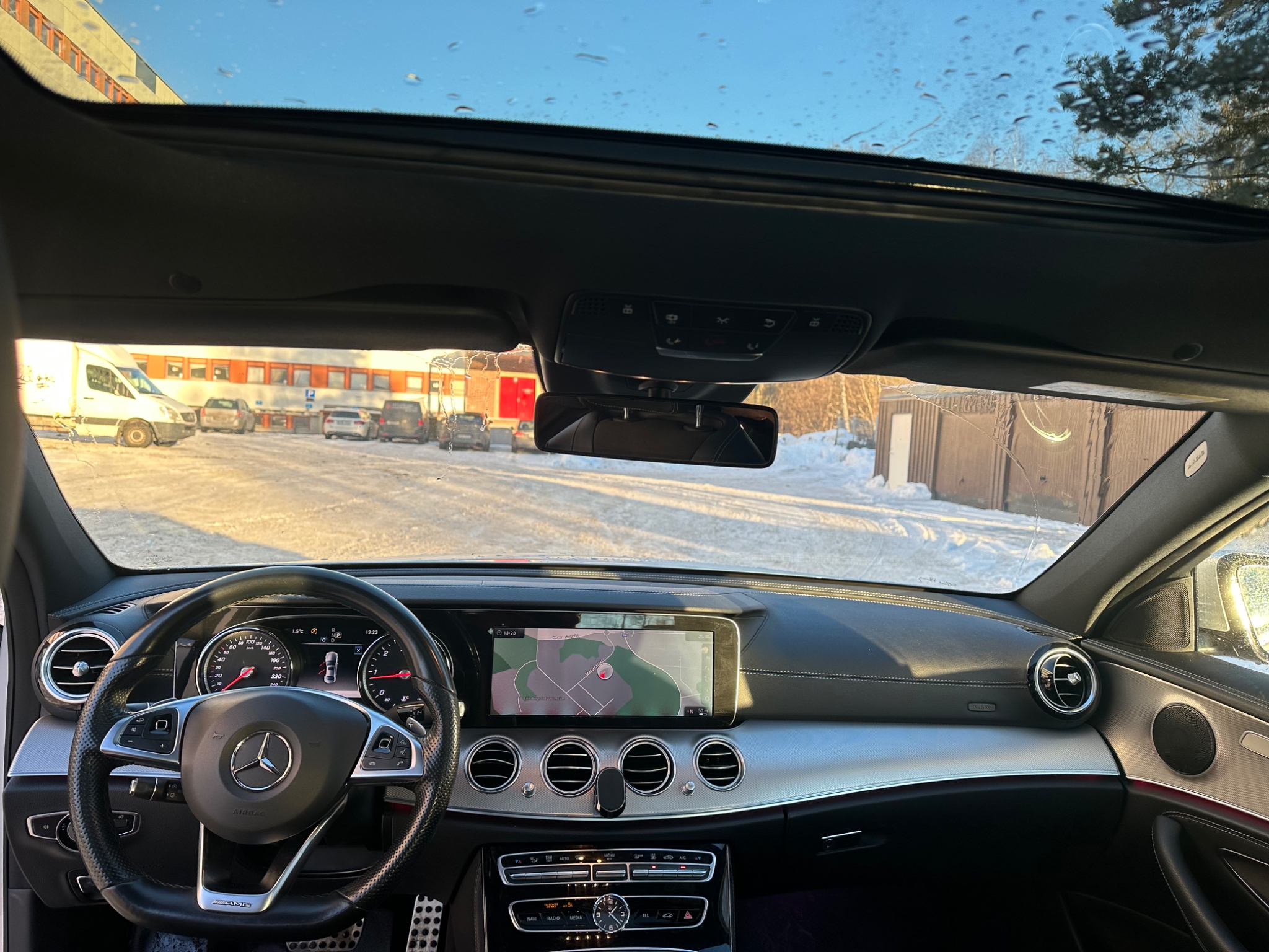 Mercedes-Benz E 2018, bild 6/29