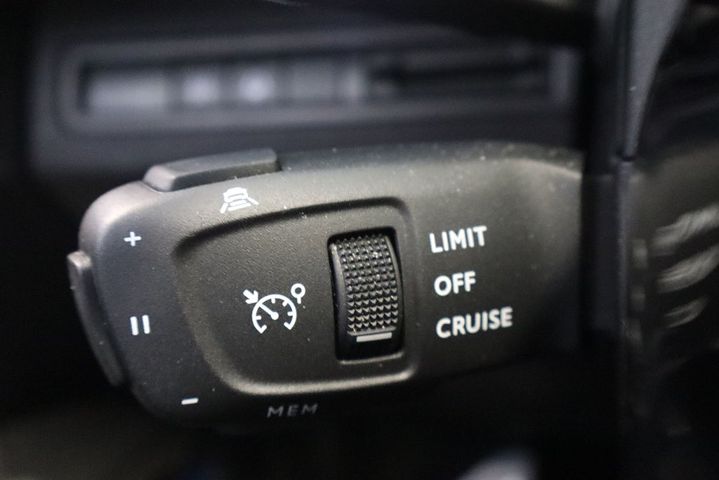 Bild på Peugeot 3008 GT 1.2 PT 130hk Aut - B-KAMERA, EN ÄGARE