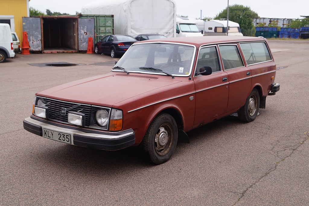 Volvo 245 2.1 | Servostyrning | Automat | Lågmilare | Veteranbil