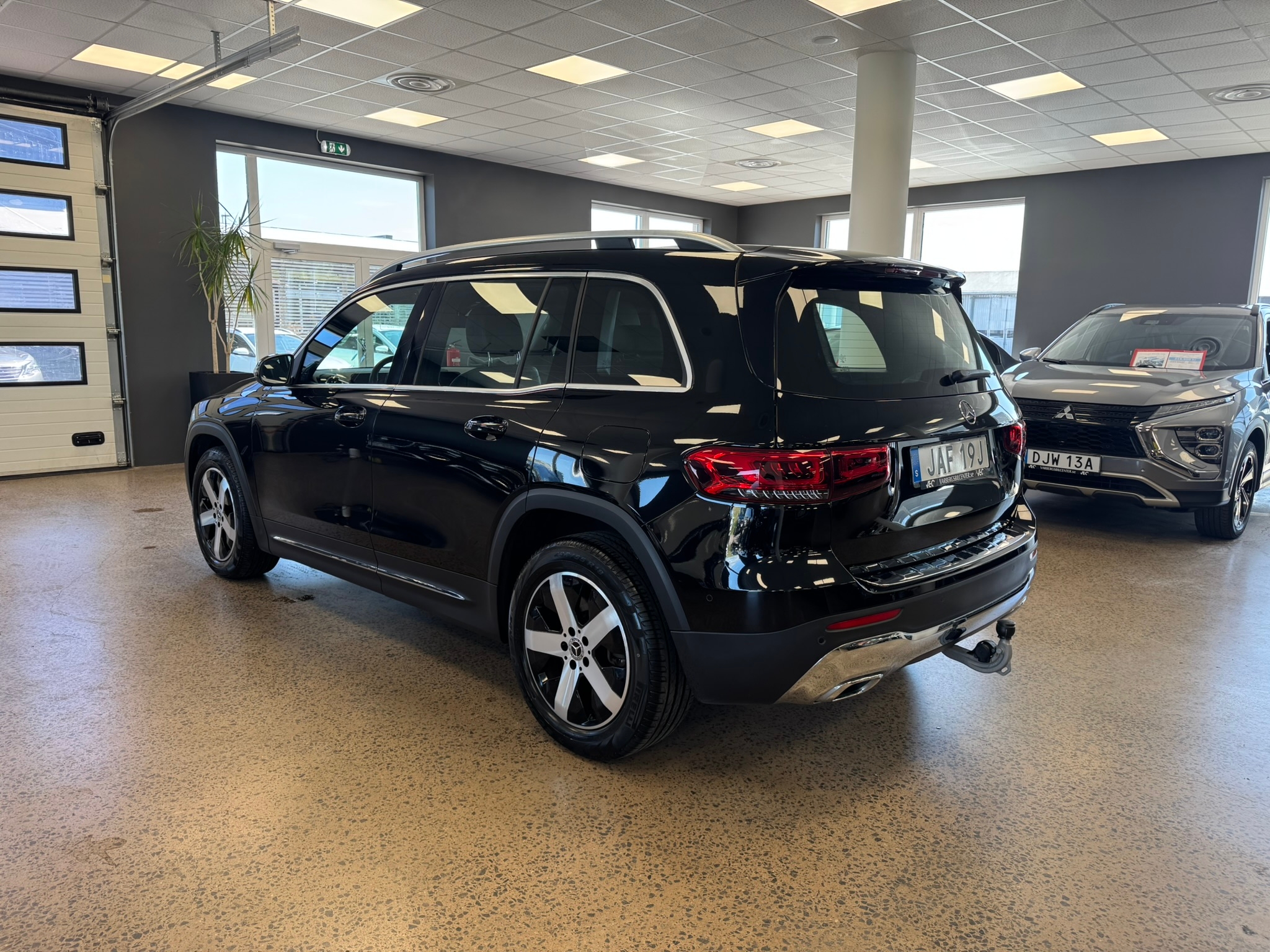Mercedes-Benz GLB 200 d 8G-DCT / 7-SITS 2023, bild 4/42