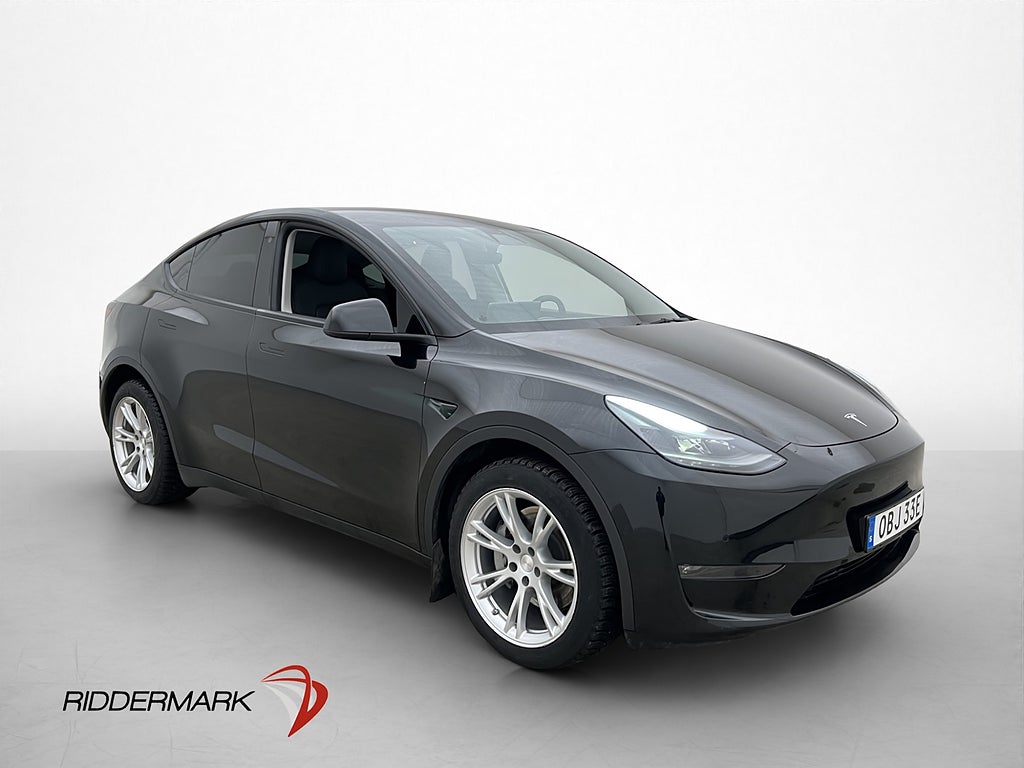 Tesla Model Y Long Range AWD Värmare AP Navi En-Brukare MOMS